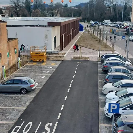 Appartement Comodo A Tutti Servizi